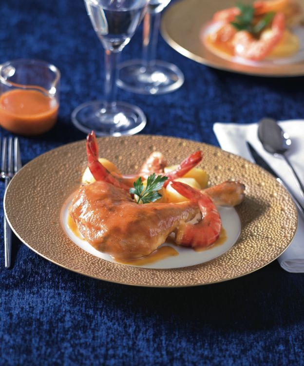 Savourez la magie du poulet fermier à la bisque de homard