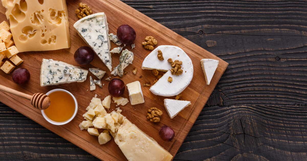 Réinventer l'apéro : 3 accords fromage à découvrir