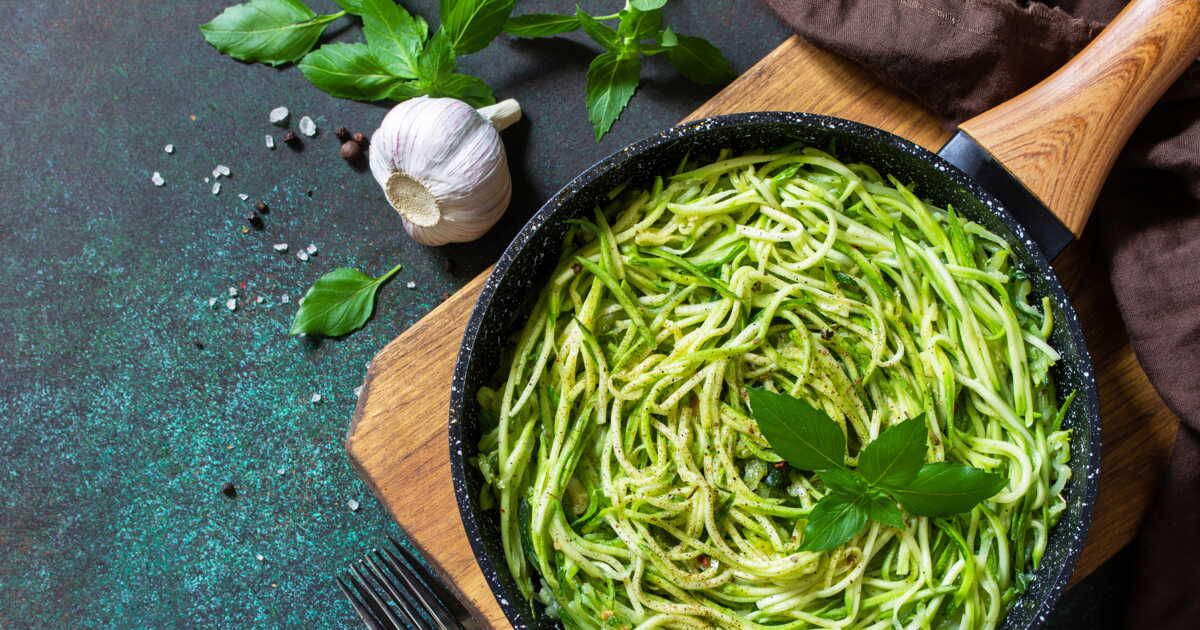 découvrez 3 recettes de pâtes aux courgettes à savourer cette saison