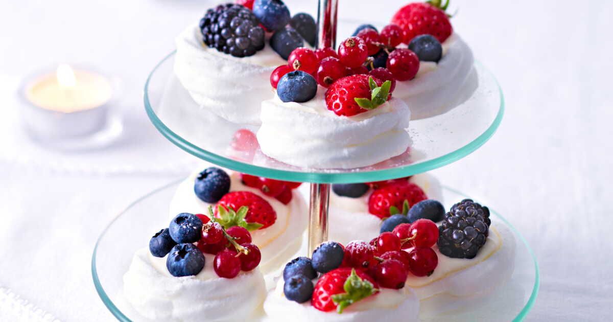 Mini pavlovas aux fruits rouges