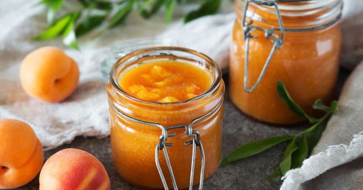 Préparez votre délicieuse confiture de pêche en un rien de temps
