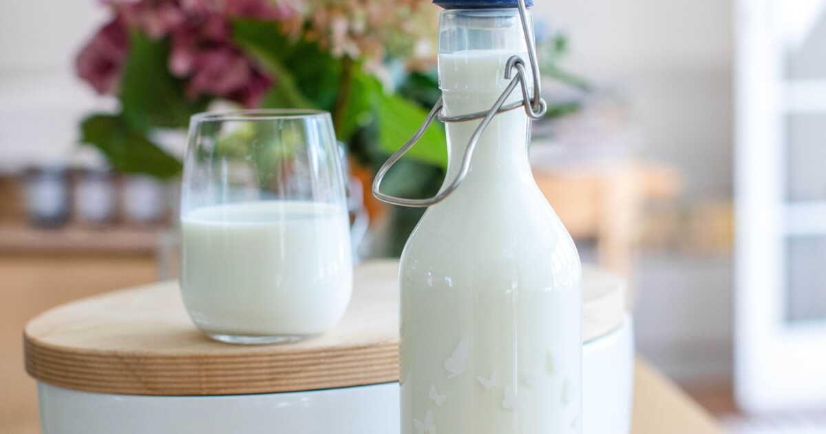 Lait périmé : ce qu'il faut vraiment savoir avant de le consommer
