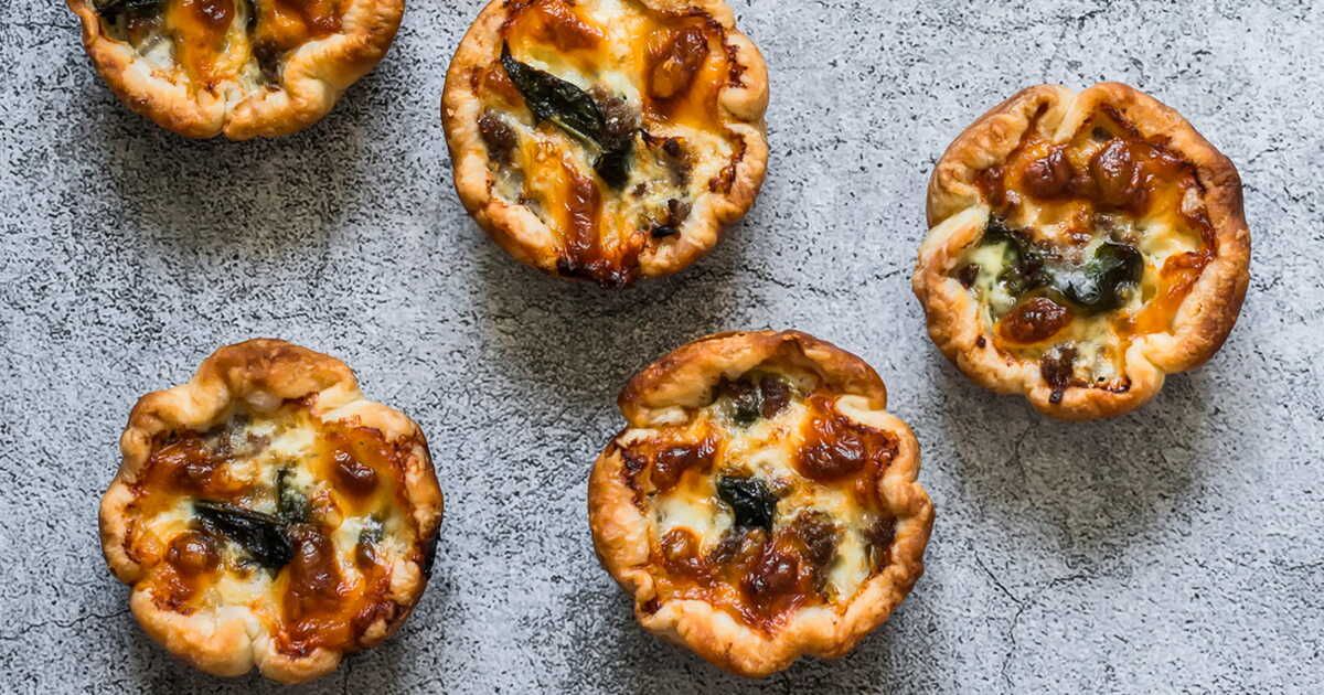 Mini pains au chorizo et comté : l'apéro improvisé qui ne manquera pas de régaler
