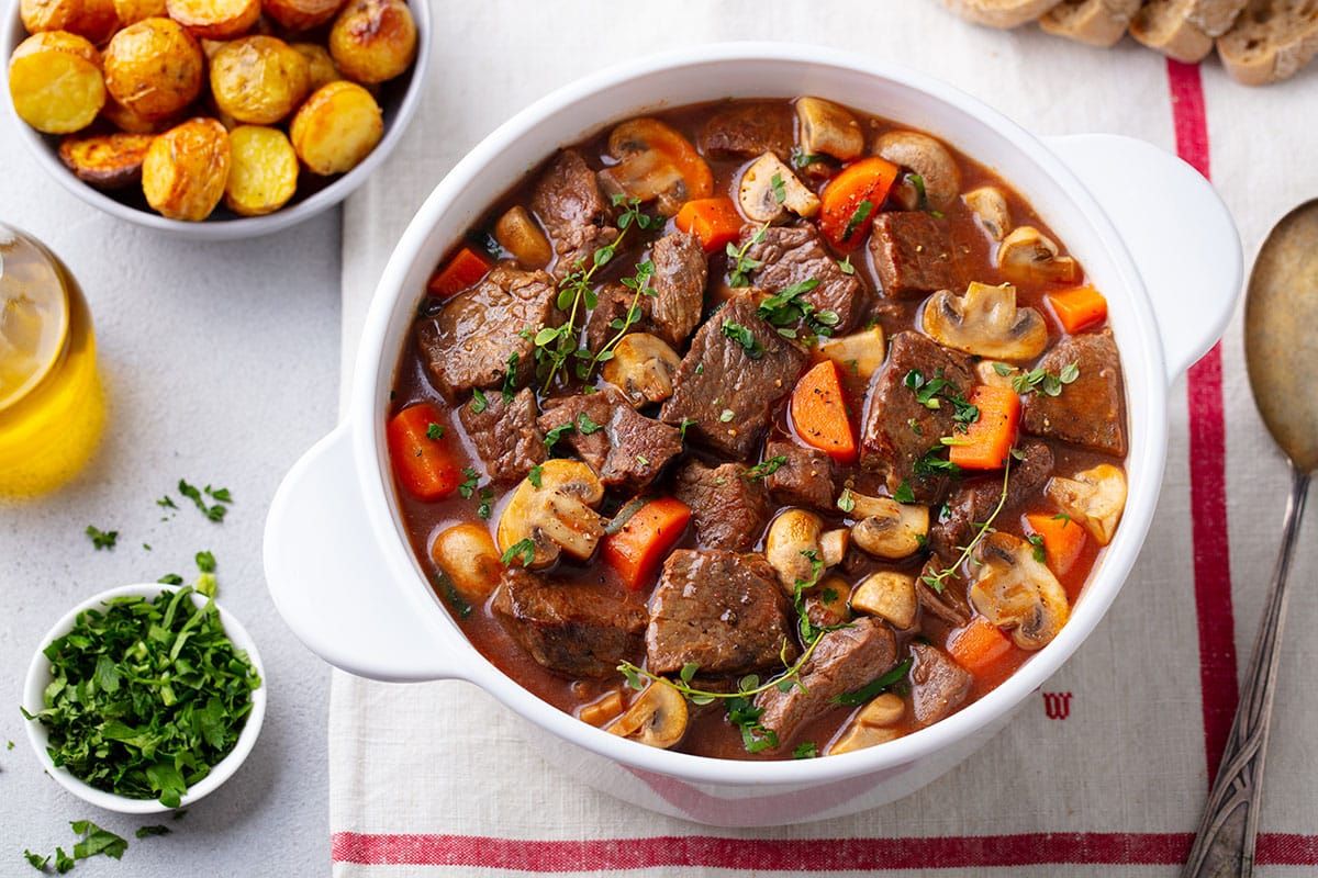 Choisir le bon vin pour sublimer votre bœuf bourguignon