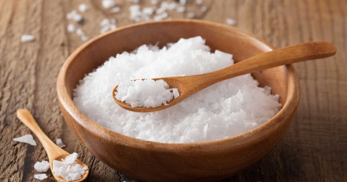 Secrets de chef pour sublimer vos plats avec la fleur de sel