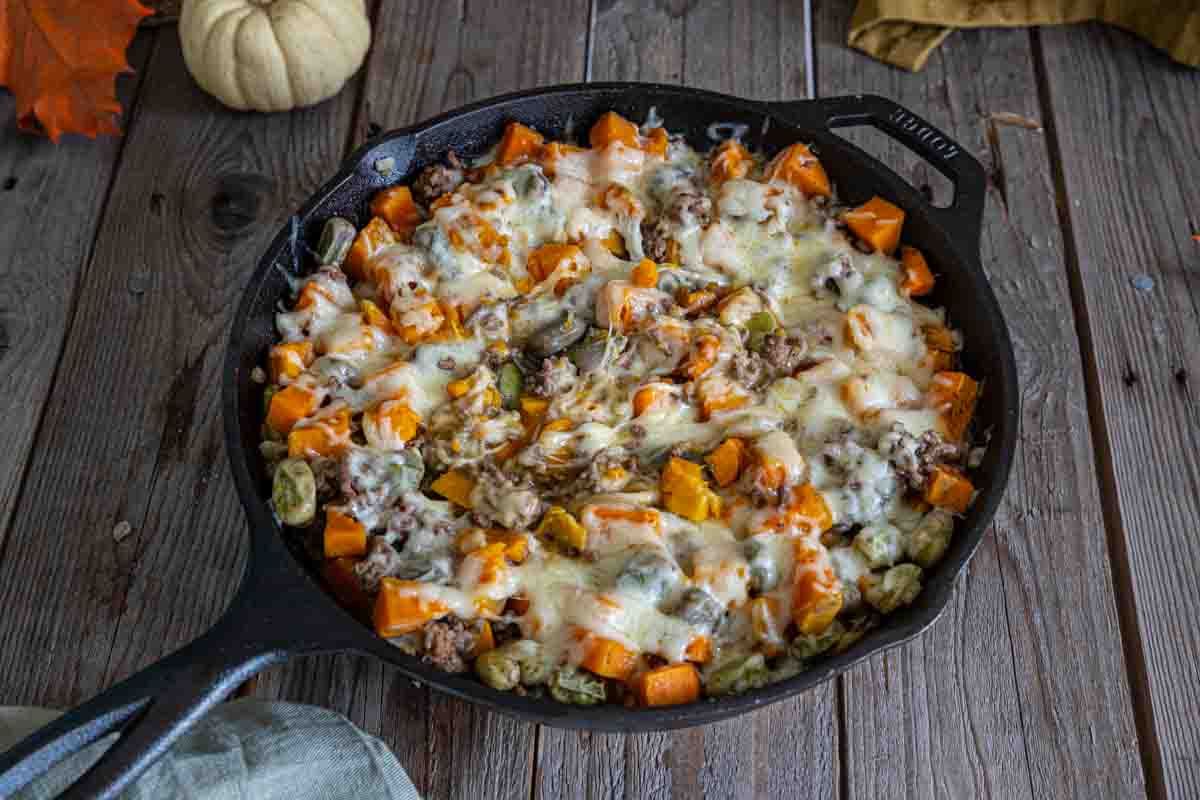 Un plat réconfortant : le one pot de patates douces et viande hachée au fromage
