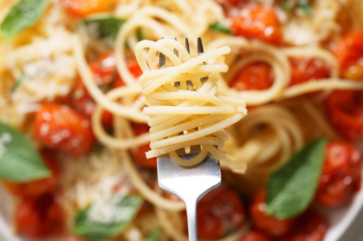 Pourquoi les glucides sont essentiels à une alimentation saine selon un médecin