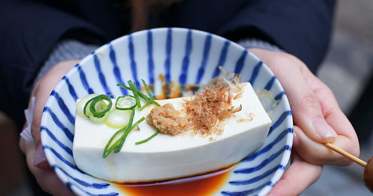 Tout savoir sur le tofu, l'aliment phare des véganes