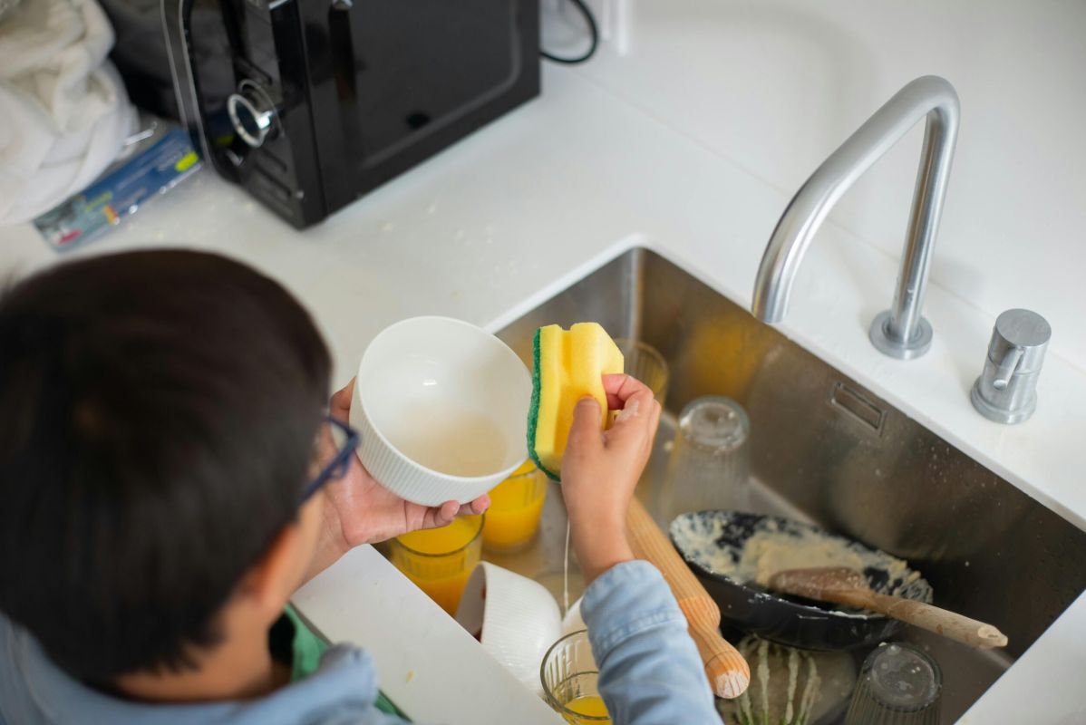 Ne laissez pas votre vaisselle traîner : une menace pour votre santé