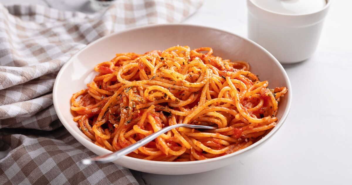 Découvrez la recette de sauce pour pâtes à 3 ingrédients qui va révolutionner vos plats