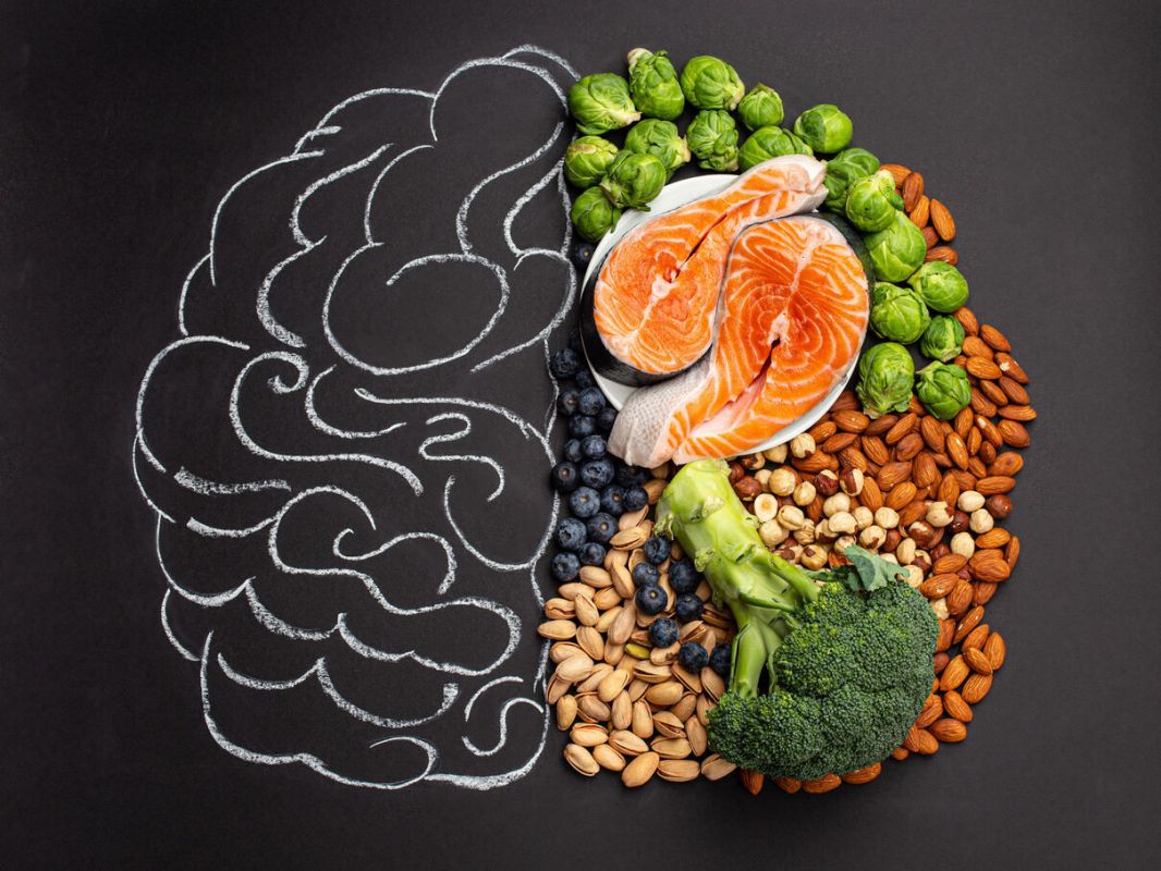 les secrets alimentaires pour un cerveau heureux
