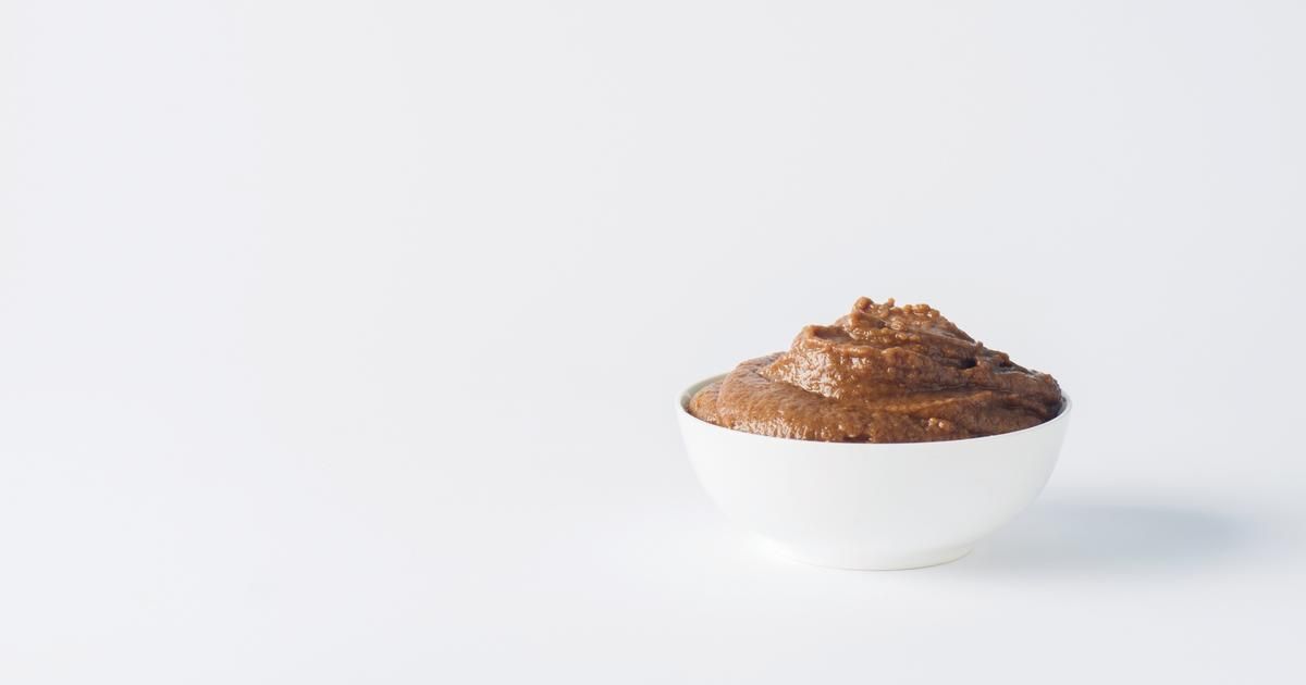 La purée de dattes, un choix savoureux et sain contre le sucre raffiné