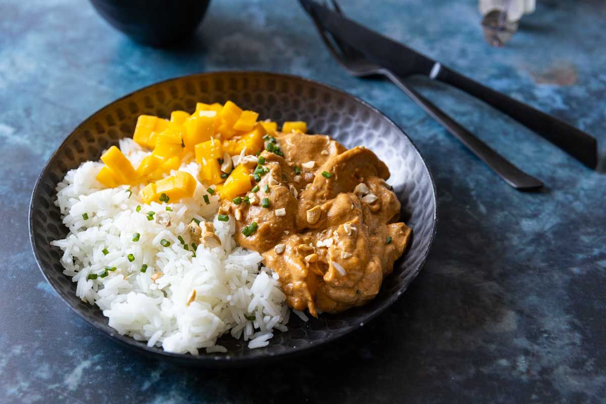 Savourez un poulet au beurre de cacahuètes simple et rapide avec le Cookeo